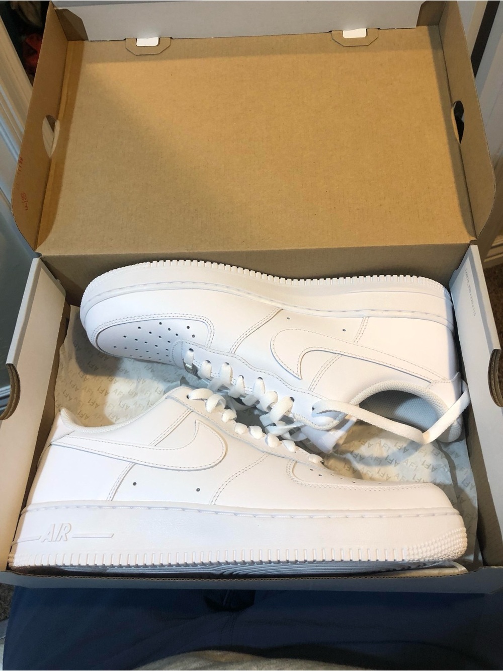Nike White Low-Top Leather Sneakers - Classic AF1 Style